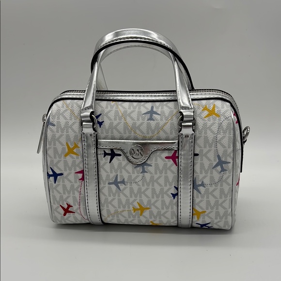 Michael Kors Travel optic White Small Duffle Crossbody - Picture 1 of 8